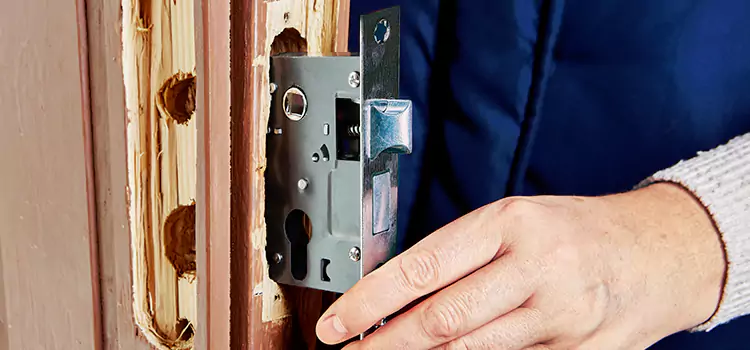 Garage Door Lock Replacement East Orange